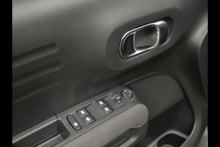Citroën C3 Aircross 1.2 PureTech S&S Shine (APPLE CARPLAY,NAVI,LED,CRUISE,CLIMATE,SPORTSTOELE,LANE ASSIST,GETINT,NETTESTAAT)