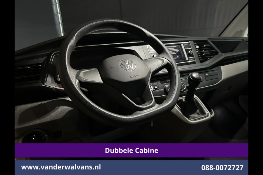 Volkswagen Transporter 2.0 TDI L2H1 Dubbele Cabine Euro6 Airco | 2200kg Trekhaak | Apple Carplay Cruisecontrol, Android Auto, 5-Zits, Parkeersensoren