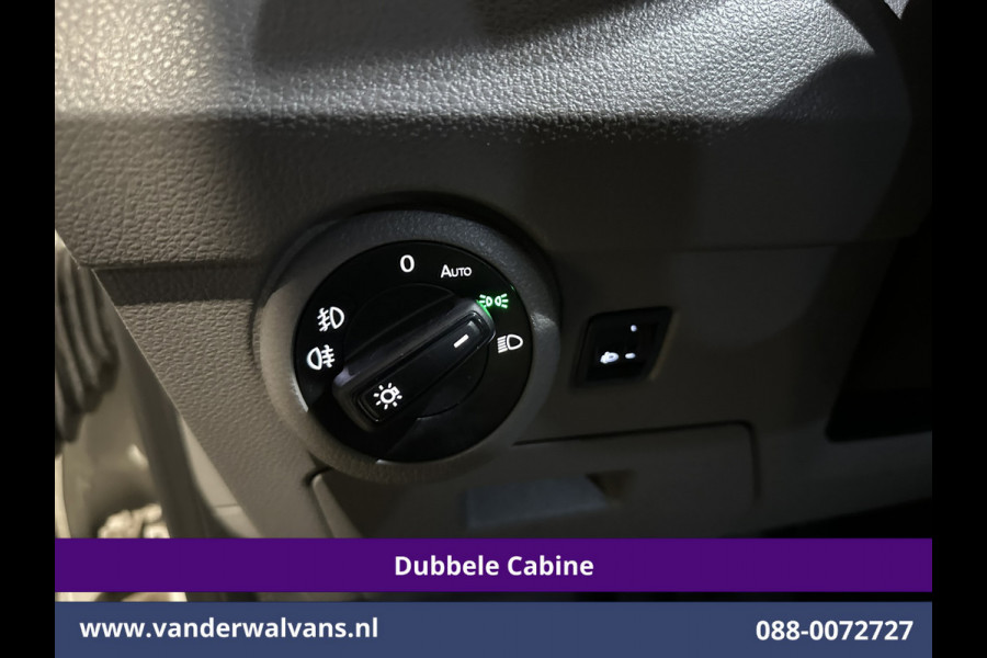 Volkswagen Transporter 2.0 TDI L2H1 Dubbele Cabine Euro6 Airco | 2200kg Trekhaak | Apple Carplay Cruisecontrol, Android Auto, 5-Zits, Parkeersensoren