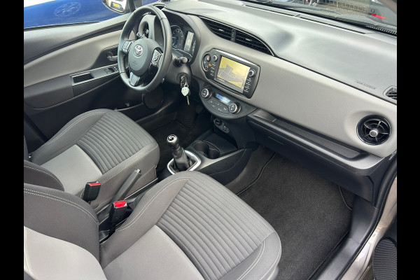 Toyota Yaris 1.0 VVT-i Energy Navi Dealer Onderhouden Rijklaarprijs!