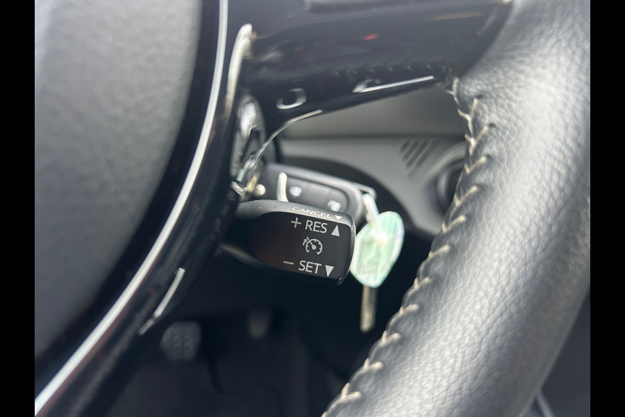 Toyota Yaris 1.0 VVT-i Energy Navi Dealer Onderhouden Rijklaarprijs!