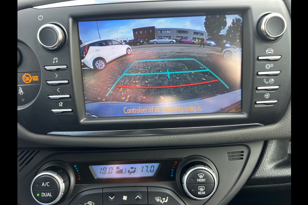 Toyota Yaris 1.0 VVT-i Energy Navi Dealer Onderhouden Rijklaarprijs!