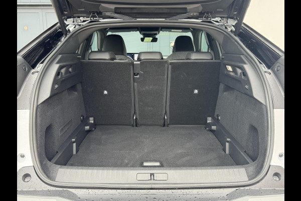 Peugeot 3008 1.2 Hybrid 136 Allure | Elektr. achterklep | Adaptive cruise | Camera | Prijs is rijklaar