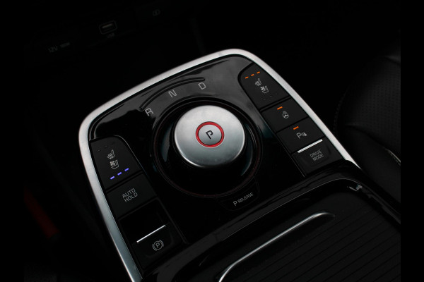 Kia e-Niro ExecutiveLine 64 kWh | Nederlandse dealer onderhouden auto | Trekhaak |