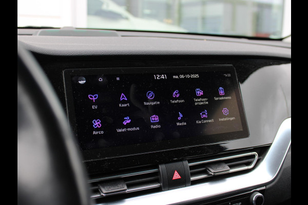 Kia e-Niro ExecutiveLine 64 kWh | Nederlandse dealer onderhouden auto | Trekhaak |