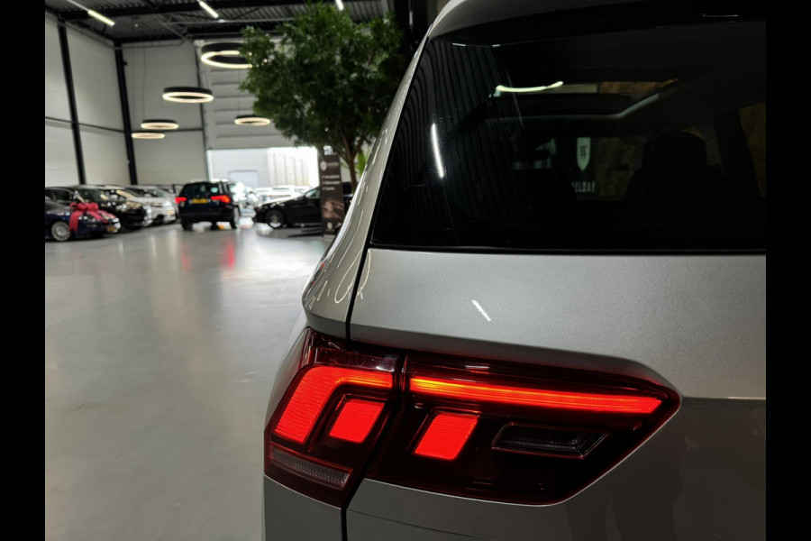 Volkswagen Tiguan 1.5 TSI ACT Comfortline Business Garantie Memory Pano Carplay 360 Camera Elek Achterklep StoelVW ACC Rijklaar