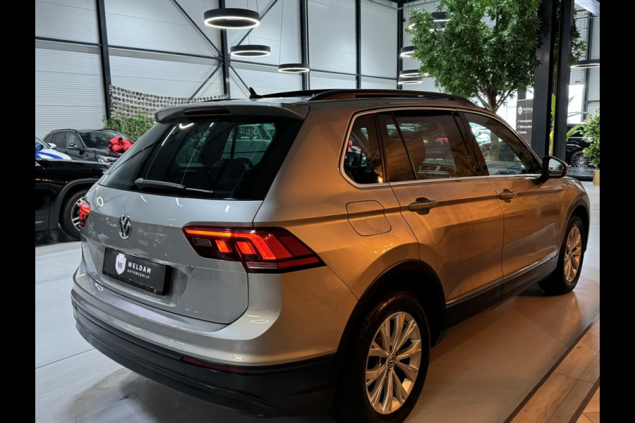 Volkswagen Tiguan 1.5 TSI ACT Comfortline Business Garantie Memory Pano Carplay 360 Camera Elek Achterklep StoelVW ACC Rijklaar