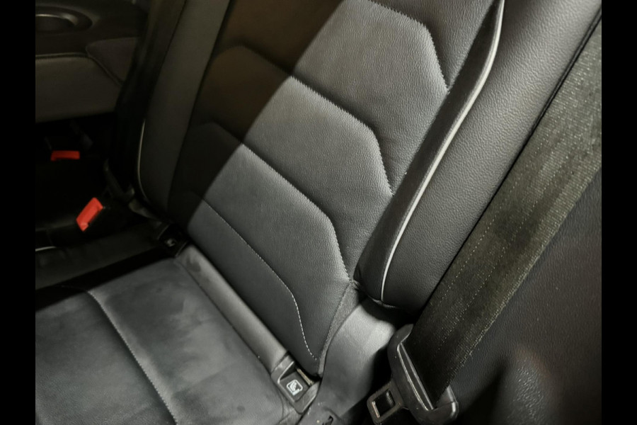 Volkswagen Tiguan 1.5 TSI ACT Comfortline Business Garantie Memory Pano Carplay 360 Camera Elek Achterklep StoelVW ACC Rijklaar