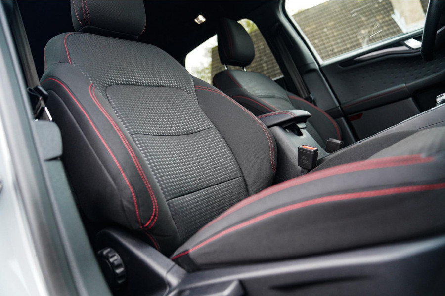Ford Kuga 2.5 PHEV ST-Line | Automaat | Adaptieve Cruise Control | Lane assist | LED | Stoelverwarming | Camera | Lane Keeping