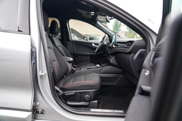 Ford Kuga 2.5 PHEV ST-Line | Automaat | Adaptieve Cruise Control | Lane assist | LED | Stoelverwarming | Camera | Lane Keeping