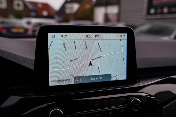 Ford Kuga 2.5 PHEV ST-Line | Automaat | Adaptieve Cruise Control | Lane assist | LED | Stoelverwarming | Camera | Lane Keeping