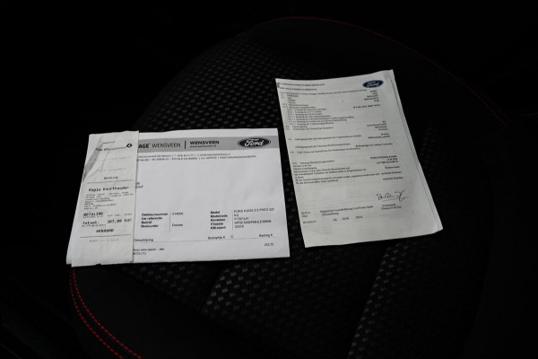 Ford Kuga 2.5 PHEV ST-Line | Automaat | Adaptieve Cruise Control | Lane assist | LED | Stoelverwarming | Camera | Lane Keeping
