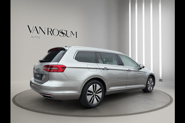 Volkswagen Passat Variant 1.4 TSI GTE Highline | Leder Stoel en verwarmd   | Head-up | Trekhaak Wegklap | Pano | Volkswagen Passat Variant 1.4 TSI GTE Highline | Leder Stoel en verwarmd   | Head-up | Trekhaak Wegklap | Pano |