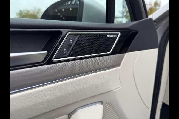 Volkswagen Passat Variant 1.4 TSI GTE Highline | Leder Stoel en verwarmd   | Head-up | Trekhaak Wegklap | Pano | Volkswagen Passat Variant 1.4 TSI GTE Highline | Leder Stoel en verwarmd   | Head-up | Trekhaak Wegklap | Pano |