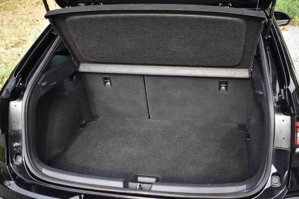 Volkswagen Taigo TSI 110PK R-LINE SPORT IQ-LIGHT/CARPLAY/PANORAMADAK