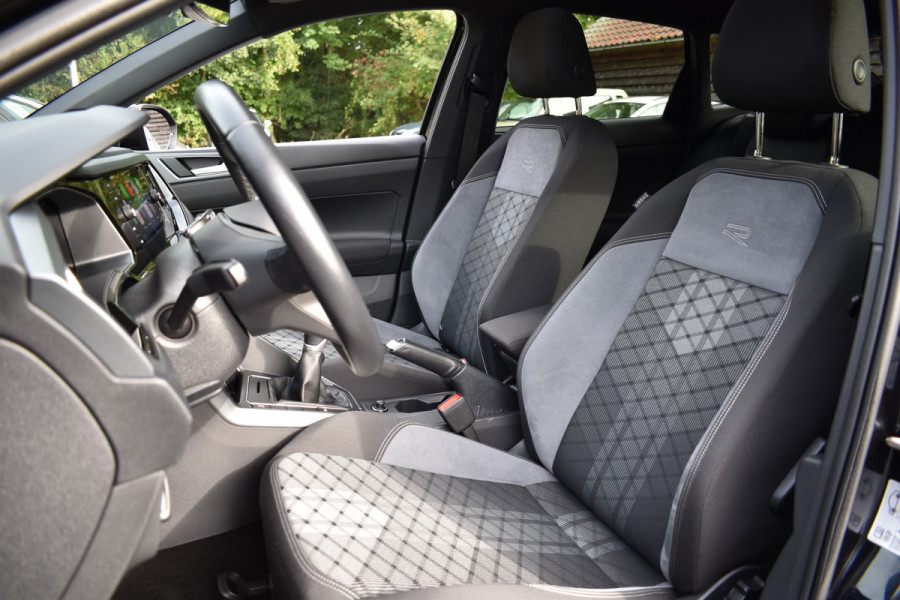 Volkswagen Taigo TSI 110PK R-LINE SPORT IQ-LIGHT/CARPLAY/PANORAMADAK