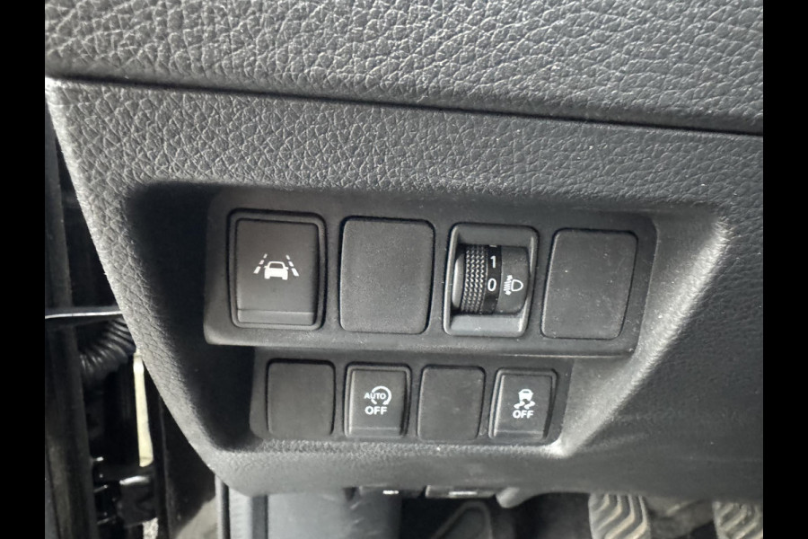 Nissan QASHQAI 1.2 N-Connecta | Navigatie | Camera | DAB | Lichtmetalen Velgen | Trekhaak |