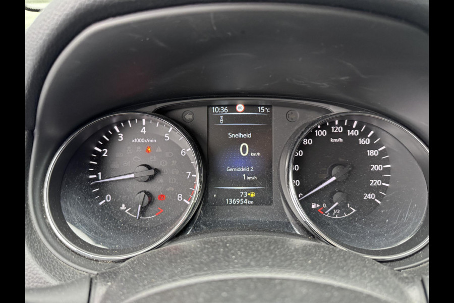 Nissan QASHQAI 1.2 N-Connecta | Navigatie | Camera | DAB | Lichtmetalen Velgen | Trekhaak |