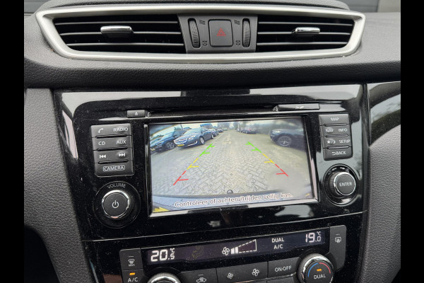 Nissan QASHQAI 1.2 N-Connecta | Navigatie | Camera | DAB | Lichtmetalen Velgen | Trekhaak |