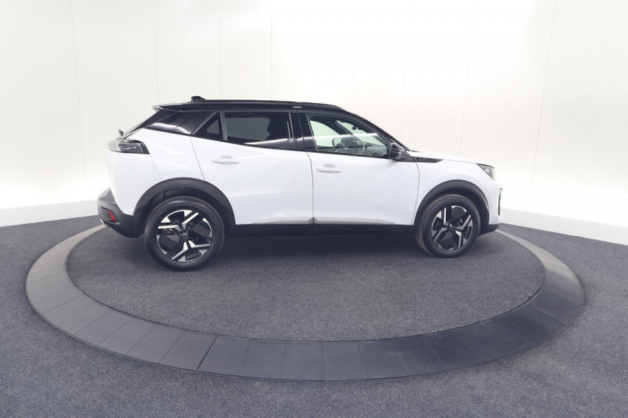 Peugeot 2008 PureTech 130 EAT8 GT | Camera | Apple Carplay | Parkeersensoren | 17 Inch Lichtmetalen Velgen