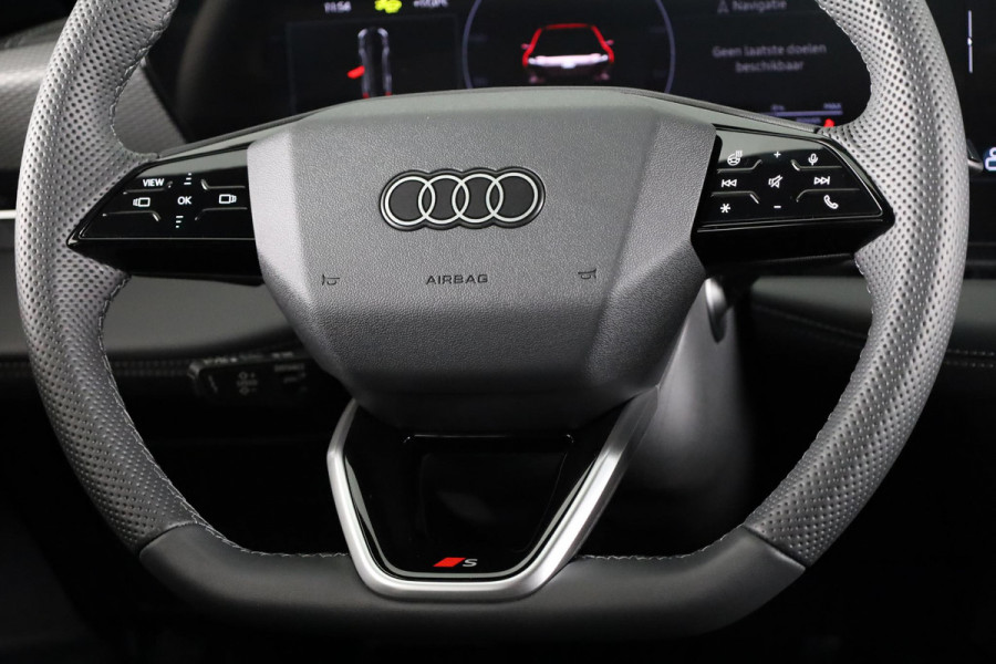 Audi A6 Avant e-tron S edition performance 100 kWh 367pk | Luchtvering | Rode Remzadels | Winterpakket | 21 inch lichtmetalen velgen