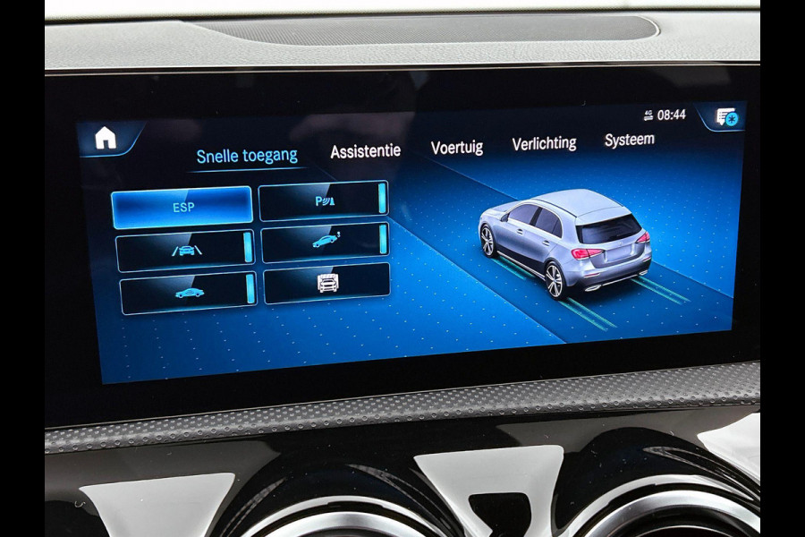 Mercedes-Benz A-Klasse 200 Progressive 7-DCT | Navigatie | Cruise Control | Lane Assist | Stoelverwarming | Stoelverwarming | LED |