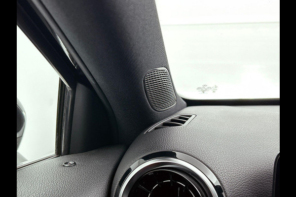 Mercedes-Benz A-Klasse 200 Progressive 7-DCT | Navigatie | Cruise Control | Lane Assist | Stoelverwarming | Stoelverwarming | LED |
