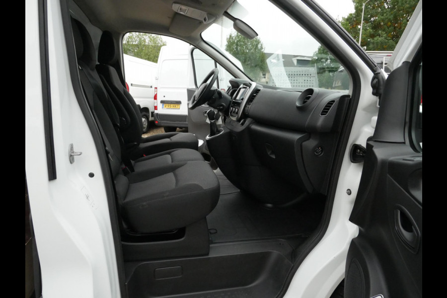 Renault Trafic 2.0 dCi 145PK, L1H1, Automaat, Airco