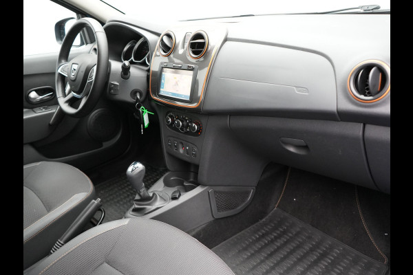 Dacia Logan MCV 0.9 TCe Stepway Automaat Dealer O.H | Trekhaak Afneembaar | Standkachel | Camera | Navi Full Map | Cruise Control |
