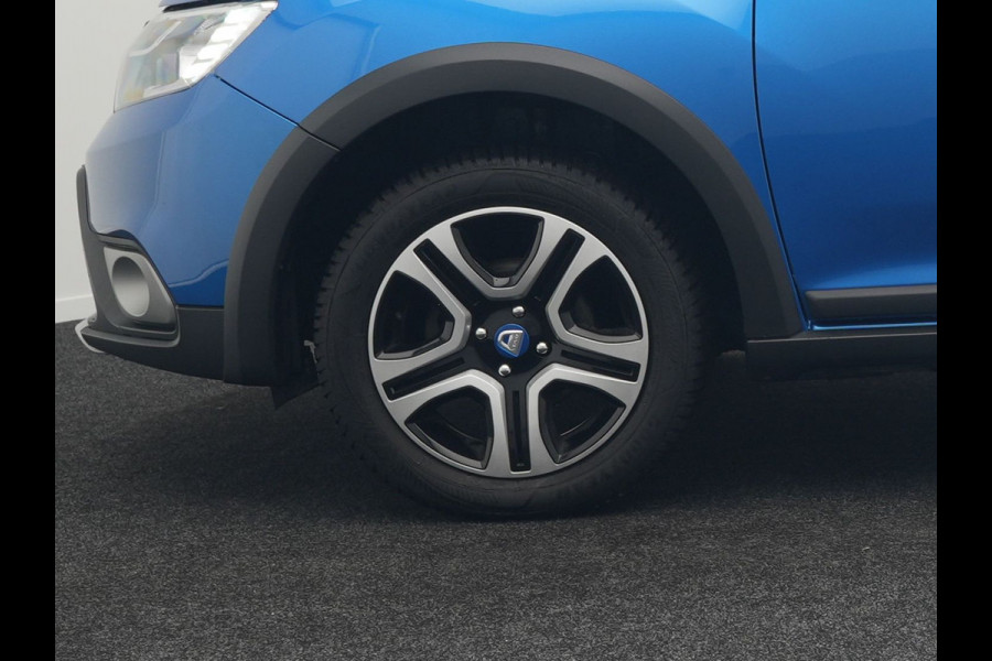 Dacia Logan MCV 0.9 TCe Stepway Automaat Dealer O.H | Trekhaak Afneembaar | Standkachel | Camera | Navi Full Map | Cruise Control |