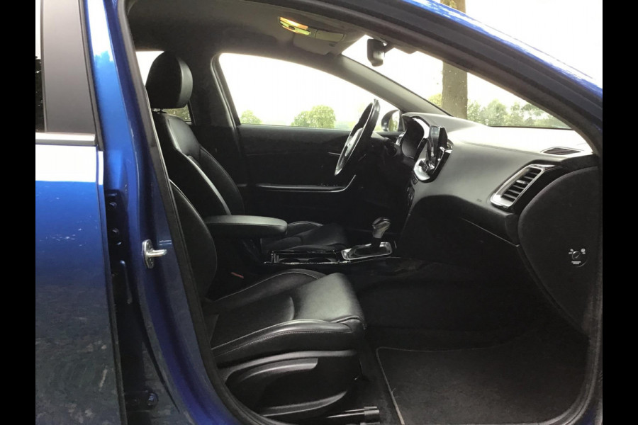 Kia Xceed 1.6 T-GDi ExecutiveLine , Topuivoering met leer/automaat
