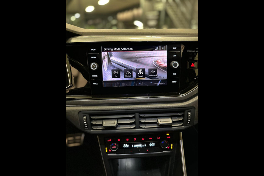 Volkswagen Polo 2.0 TSI GTI|PANO|KEYLESS|BOMVOL!