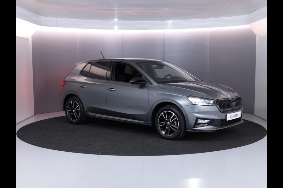 Škoda Fabia 1.0 TSI Monte Carlo 95 pk | Verlengde garantie | Navigatie via App | Parkeersensoren | Achteruitrijcamera | Stoelverwarming |