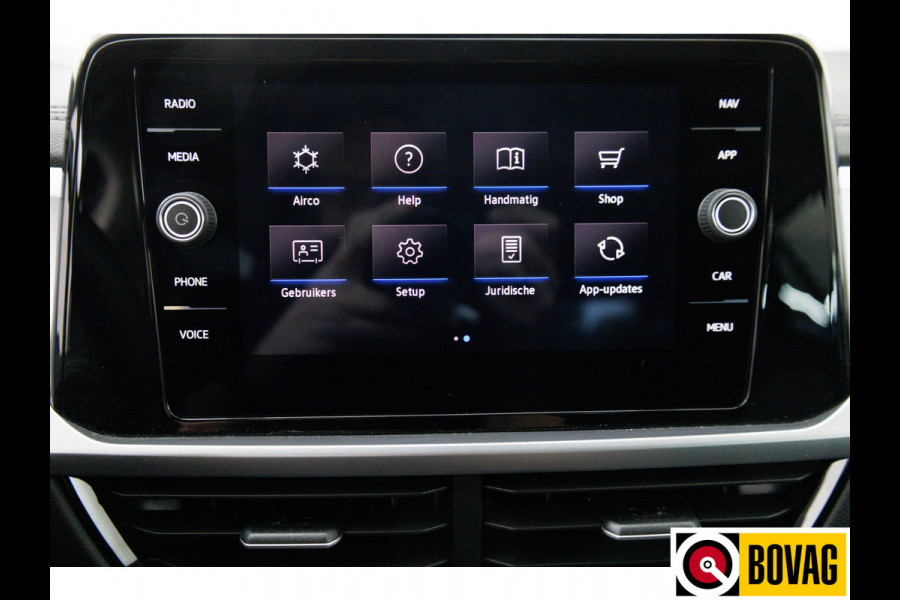 Volkswagen T-Roc 1.0 TSI 116 PK Business Edition | Stoelverw. | Apple Carplay / Android auto | PDC V+A | Automatisch inparkeren, Climate control, all season banden, extra getint glas achter