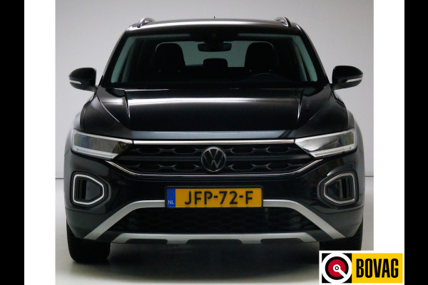 Volkswagen T-Roc 1.0 TSI 116 PK Business Edition | Stoelverw. | Apple Carplay / Android auto | PDC V+A | Automatisch inparkeren, Climate control, all season banden, extra getint glas achter