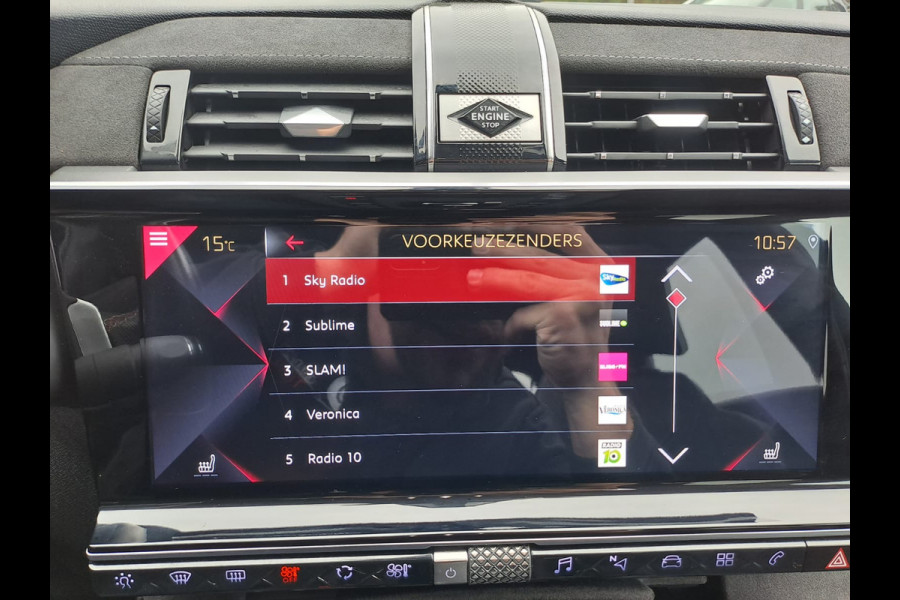 DS 7 Crossback 1.2 PureTech Executive | Automaat | Pano | Trekhaak| LED | Navi | Camera | Keyless | DS 7 Crossback 1.2 PureTech Executive | Automaat | Pano | Trekhaak| LED | Navi | Camera | Keyless |