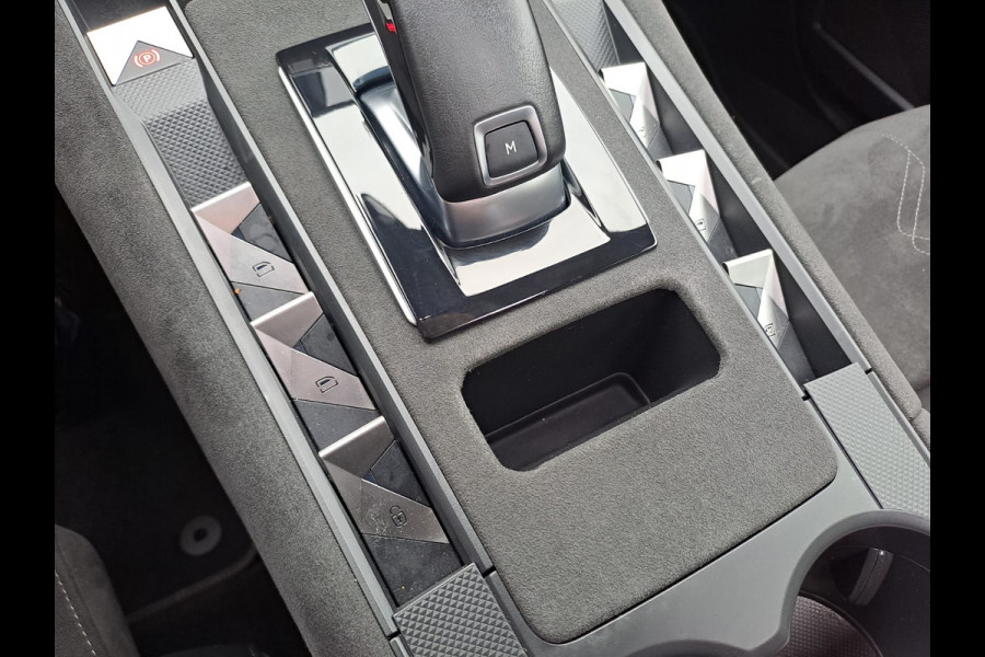 DS 7 Crossback 1.2 PureTech Executive | Automaat | Pano | Trekhaak| LED | Navi | Camera | Keyless | DS 7 Crossback 1.2 PureTech Executive | Automaat | Pano | Trekhaak| LED | Navi | Camera | Keyless |