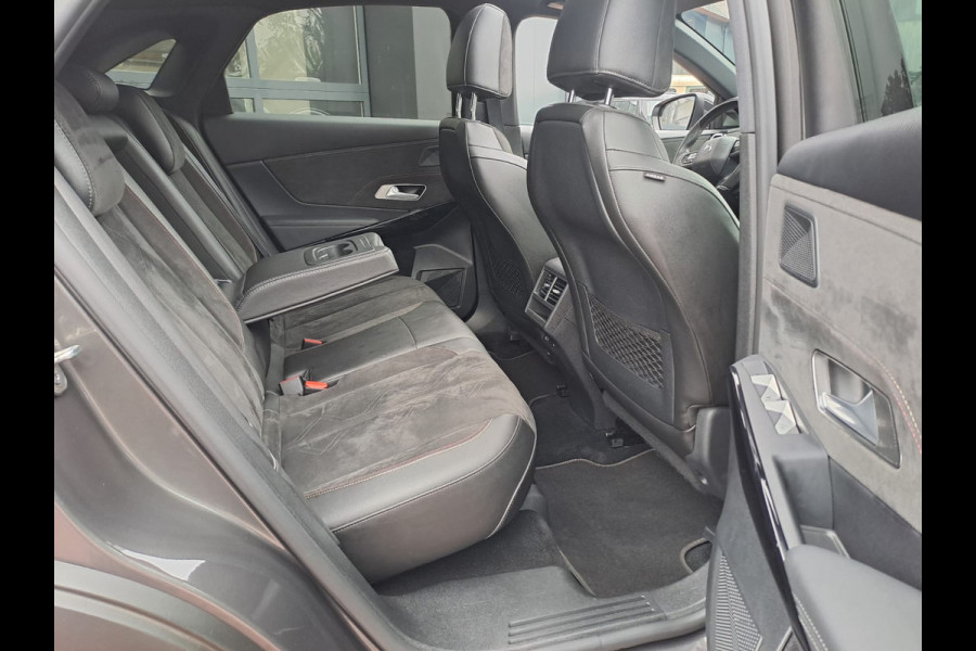 DS 7 Crossback 1.2 PureTech Executive | Automaat | Pano | Trekhaak| LED | Navi | Camera | Keyless | DS 7 Crossback 1.2 PureTech Executive | Automaat | Pano | Trekhaak| LED | Navi | Camera | Keyless |