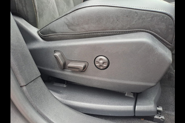 DS 7 Crossback 1.2 PureTech Executive | Automaat | Pano | Trekhaak| LED | Navi | Camera | Keyless | DS 7 Crossback 1.2 PureTech Executive | Automaat | Pano | Trekhaak| LED | Navi | Camera | Keyless |