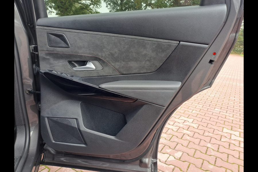 DS 7 Crossback 1.2 PureTech Executive | Automaat | Pano | Trekhaak| LED | Navi | Camera | Keyless | DS 7 Crossback 1.2 PureTech Executive | Automaat | Pano | Trekhaak| LED | Navi | Camera | Keyless |