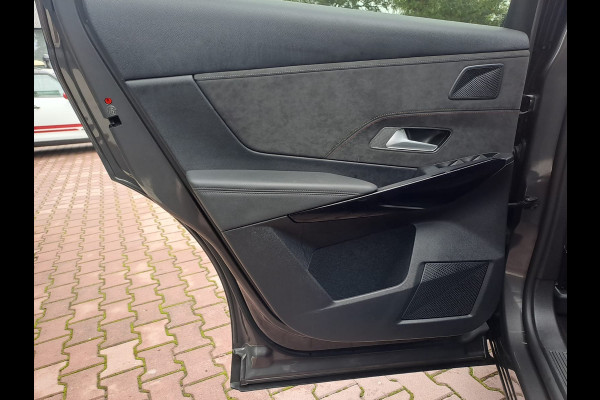 DS 7 Crossback 1.2 PureTech Executive | Automaat | Pano | Trekhaak| LED | Navi | Camera | Keyless | DS 7 Crossback 1.2 PureTech Executive | Automaat | Pano | Trekhaak| LED | Navi | Camera | Keyless |