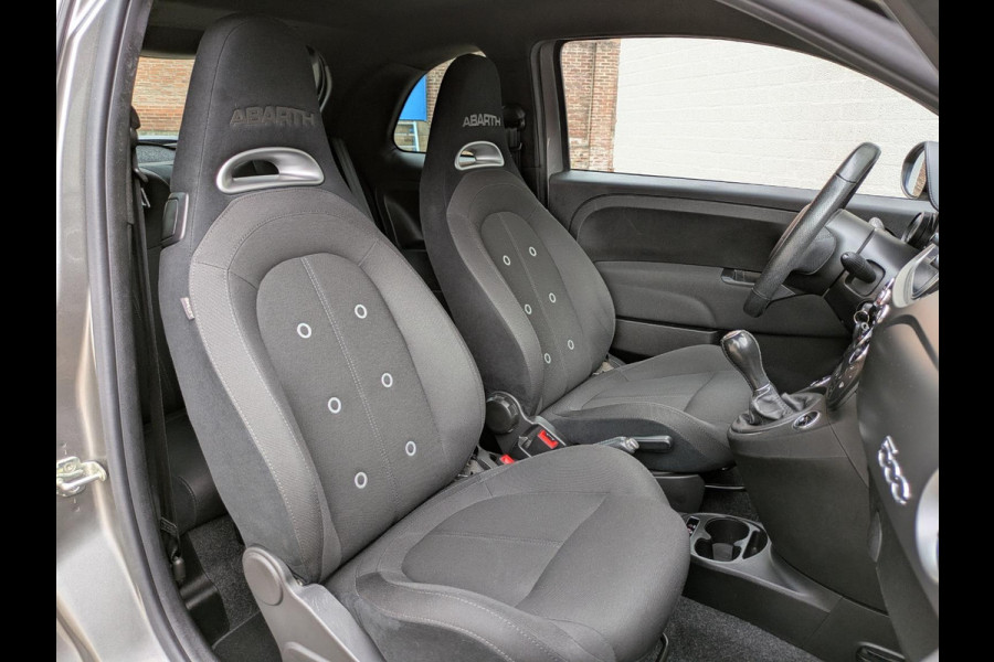 Fiat 500 1.4 T-Jet Abarth 595 Pista|Two-Tone|Beats-Audio|ECC|PDC|Complete historie Fiat 500 1.4 T-Jet Abarth 595 Pista|Two-Tone|Beats-Audio|ECC|PDC|Complete historie