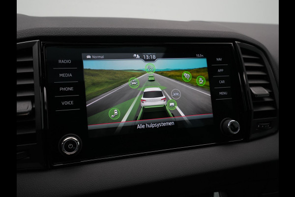 Škoda Karoq 1.5 TSI 150pk DSG Sportline Business Leer Panorama dak Trekhaak Canton