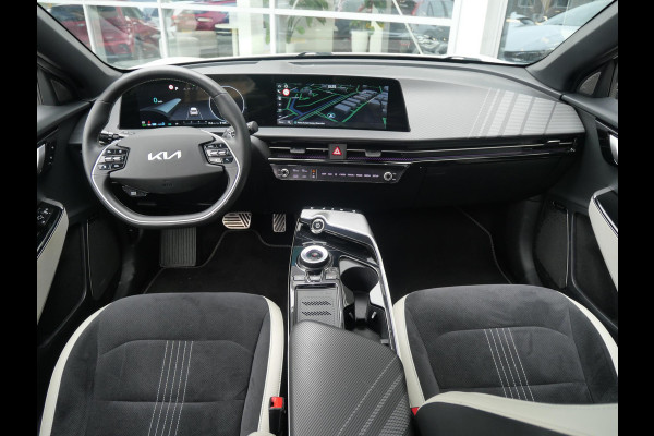 Kia Ev6 GT-Line 77.4 kWh | Schuif kantel dak | 360 Camera | ADAS |  Navigatie | Trekhaak |