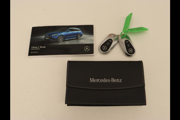 Mercedes-Benz C-Klasse 300e AMG Line | Panoramadak | Trekhaak | 360 Camera | Leder | Stoelverwarming | Adaptive cruise | Memory | Sfeerverlichting | PHEV | Plug In