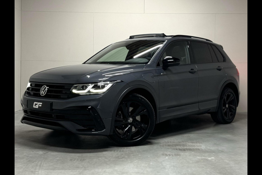 Volkswagen Tiguan 1.4 TSI eHybrid Black Style R-Line Pano Sfeer Trekh.