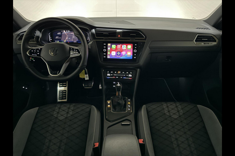 Volkswagen Tiguan 1.4 TSI eHybrid Black Style R-Line Pano Sfeer Trekh.