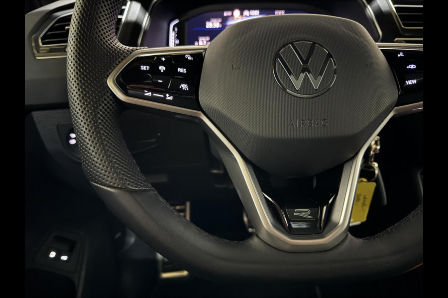 Volkswagen Tiguan 1.4 TSI eHybrid Black Style R-Line Pano Sfeer Trekh.