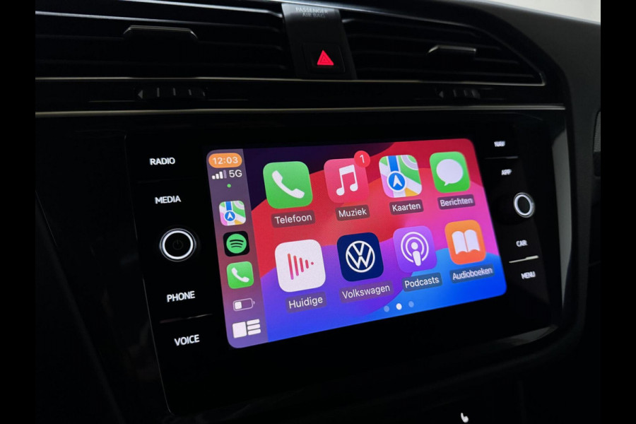 Volkswagen Tiguan 1.4 TSI eHybrid Black Style R-Line Pano Sfeer Trekh.