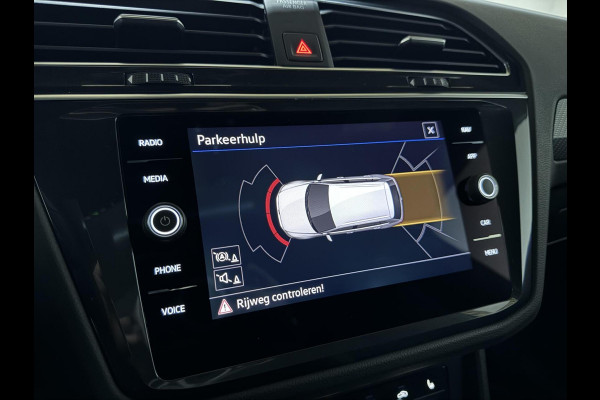 Volkswagen Tiguan 1.4 TSI eHybrid Black Style R-Line Pano Sfeer Trekh.
